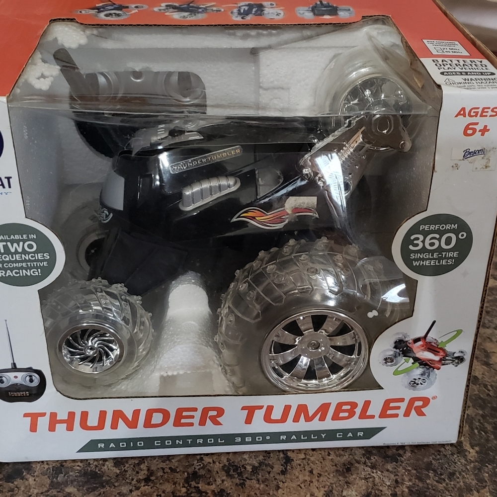 New Thunder Tumbler Radio Control  Car